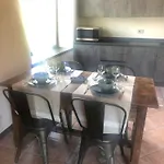 Trois Couronnes Di Charme Ad Uso Turistico Breve E Stagionale Apartment