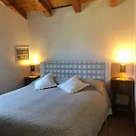 Trois Couronnes Di Charme Ad Uso Turistico Breve E Stagionale La Salle