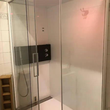 Trois Couronnes Di Charme Ad Uso Turistico Breve E Stagionale Apartment