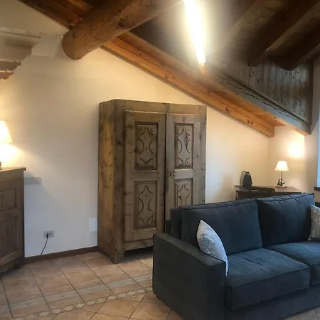 Trois Couronnes - Grande Rochere Di Charme A Valle D'aosta Lejlighed *