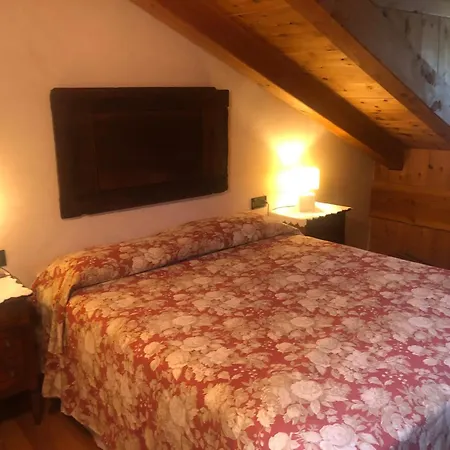 Trois Couronnes - Grande Rochere Appartamento Di Charme A La Salle Valle D'Aosta