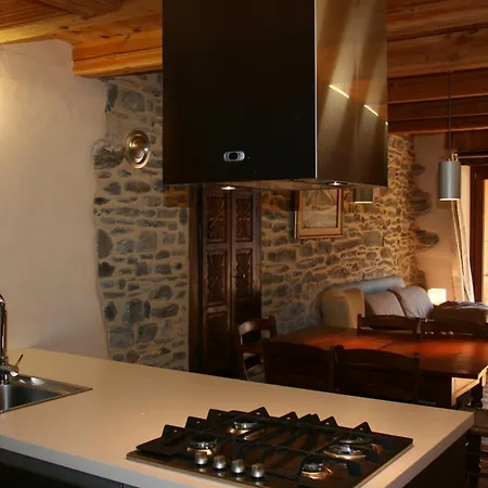 Apartment Trois Couronnes Di Charme Ad Uso Turistico Vda