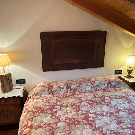 Διαμέρισμα Trois Couronnes - Grande Rochere Appartamento Di Charme A La Salle Valle D'Aosta